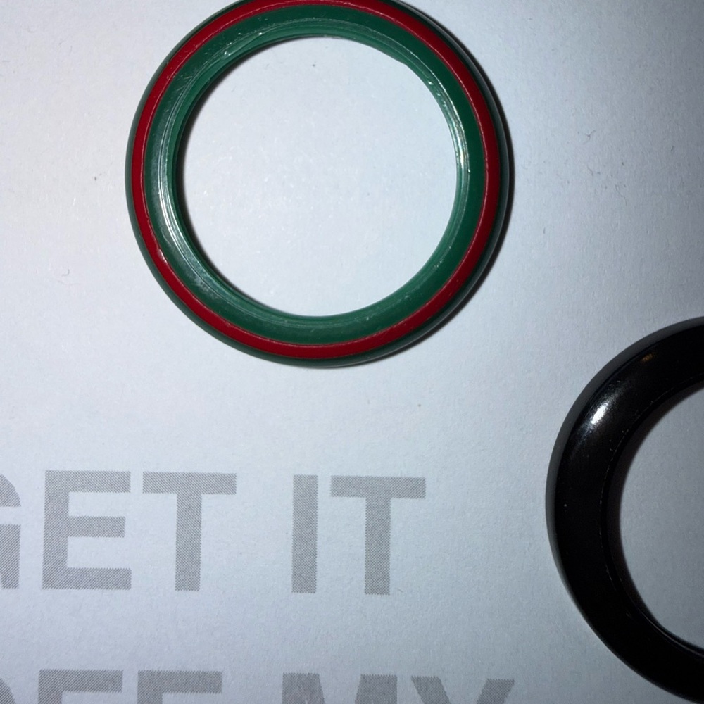 Gucci Bezels - Green/Red and Black - Picture 2 of 7